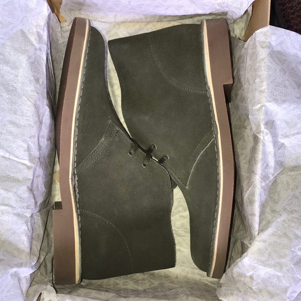 Brand New Clark’s Desert Boots Size 10.5